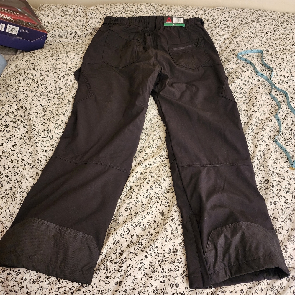 Nwt Gerry Snow pants mens xl